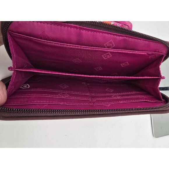 Vera Bradley Womens Colorful Wallet With Turn Lock & Zipper Compartments - Picture 4 of 4